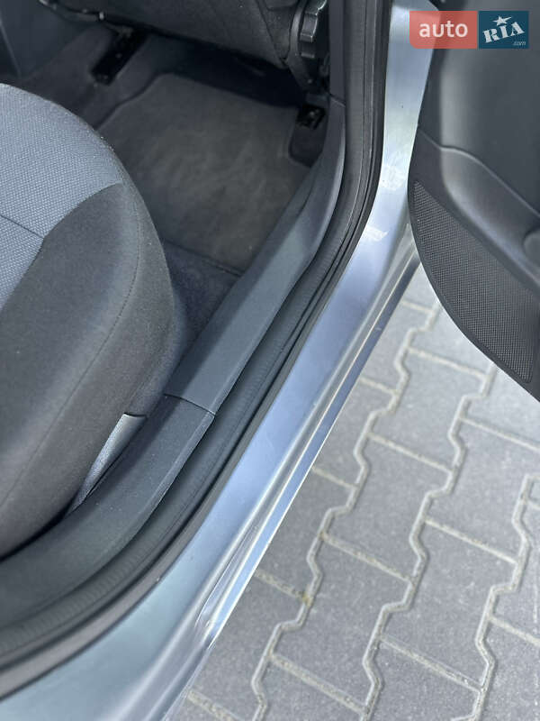 Універсал Opel Astra 2005 в Золочеві фото 46 Універсал Opel Astra 2005 в Золочеві