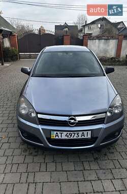 Хэтчбек Opel Astra 2007 в Ивано-Франковске