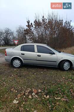 Седан Opel Astra 2007 в Понорнице