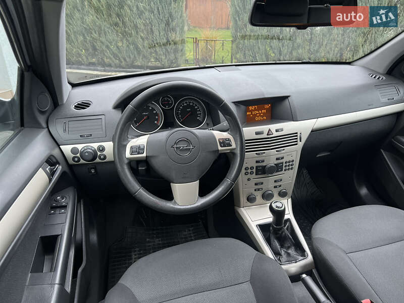 Універсал Opel Astra 2007 в Івано-Франківську