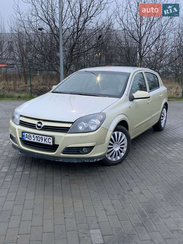 Opel Astra 2004 Opel Astra 2004