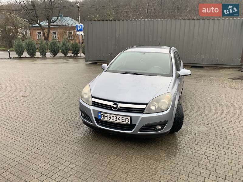 Універсал Opel Astra 2006 в Полтаві