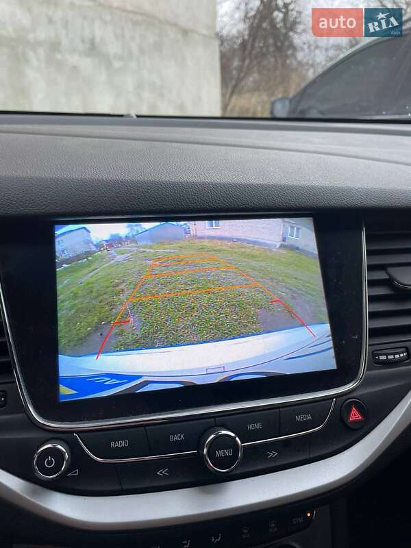 Универсал Opel Astra 2019 в Лановцах