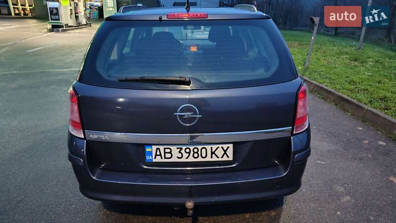 Универсал Opel Astra 2009 в Могилев-Подольске фото 3 Универсал Opel Astra 2009 в Могилев-Подольске