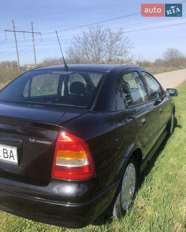 Седан Opel Astra 2009 в Александрие фото 12 Седан Opel Astra 2009 в Александрие