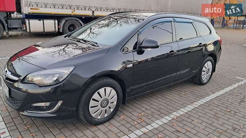 Opel Astra 2012