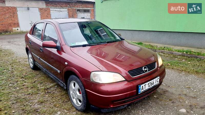 Хетчбек Opel Astra 1998 в Надвірній фото Хетчбек Opel Astra 1998 в Надвірній