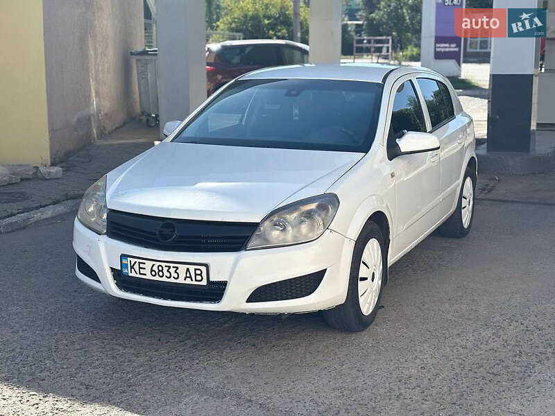 Хэтчбек Opel Astra 2007 в Кривом Роге