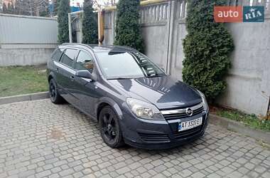 Универсал Opel Astra 2006 в Ивано-Франковске