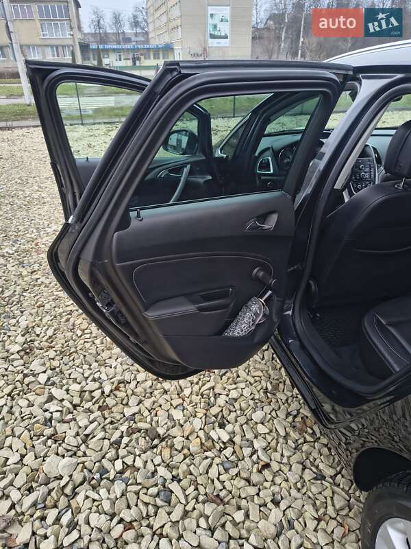 Універсал Opel Astra 2012 в Калуші