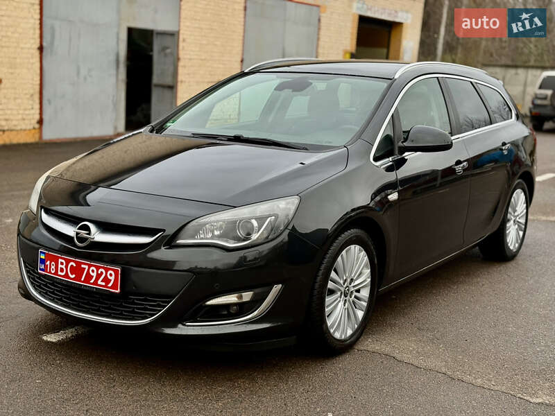 Opel Astra 2013 Opel Astra 2013