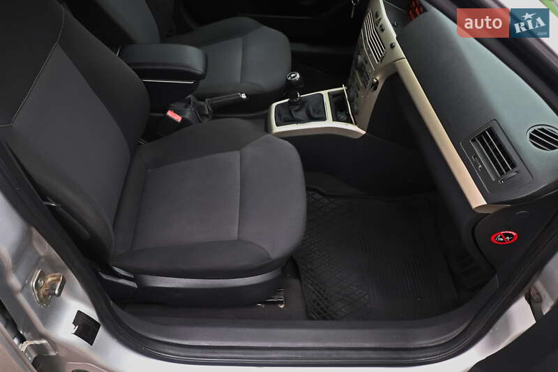 Универсал Opel Astra 2008 в Кременчуге