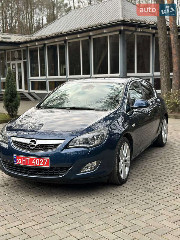 Хэтчбек Opel Astra 2011 в Луцке фото 6 Хэтчбек Opel Astra 2011 в Луцке