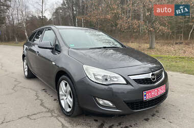 Универсал Opel Astra 2012 в Ковеле
