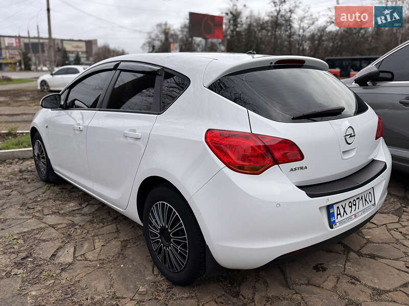 Хэтчбек Opel Astra 2009 в Харькове фото 7 Хэтчбек Opel Astra 2009 в Харькове