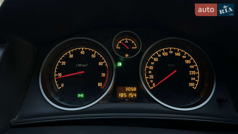 Седан Opel Astra 2008 в Ужгороде