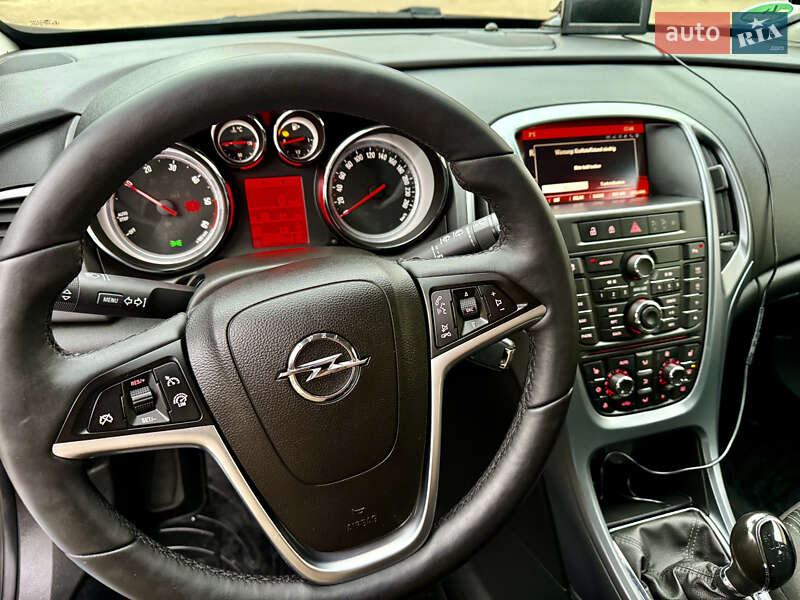 Универсал Opel Astra 2014 в Ровно фото 19 Универсал Opel Astra 2014 в Ровно