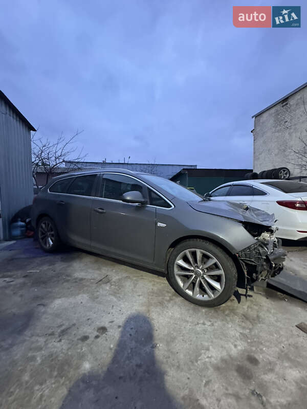 Универсал Opel Astra 2012 в Киеве фото 5 Универсал Opel Astra 2012 в Киеве