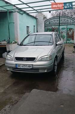 Седан Opel Astra 2006 в Миколаєві
