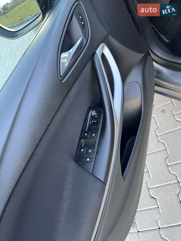 Универсал Opel Astra 2017 в Богородчанах фото 23 Универсал Opel Astra 2017 в Богородчанах