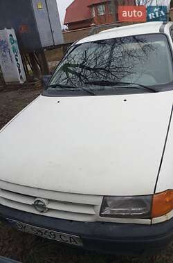 Универсал Opel Astra 1992 в Луцке