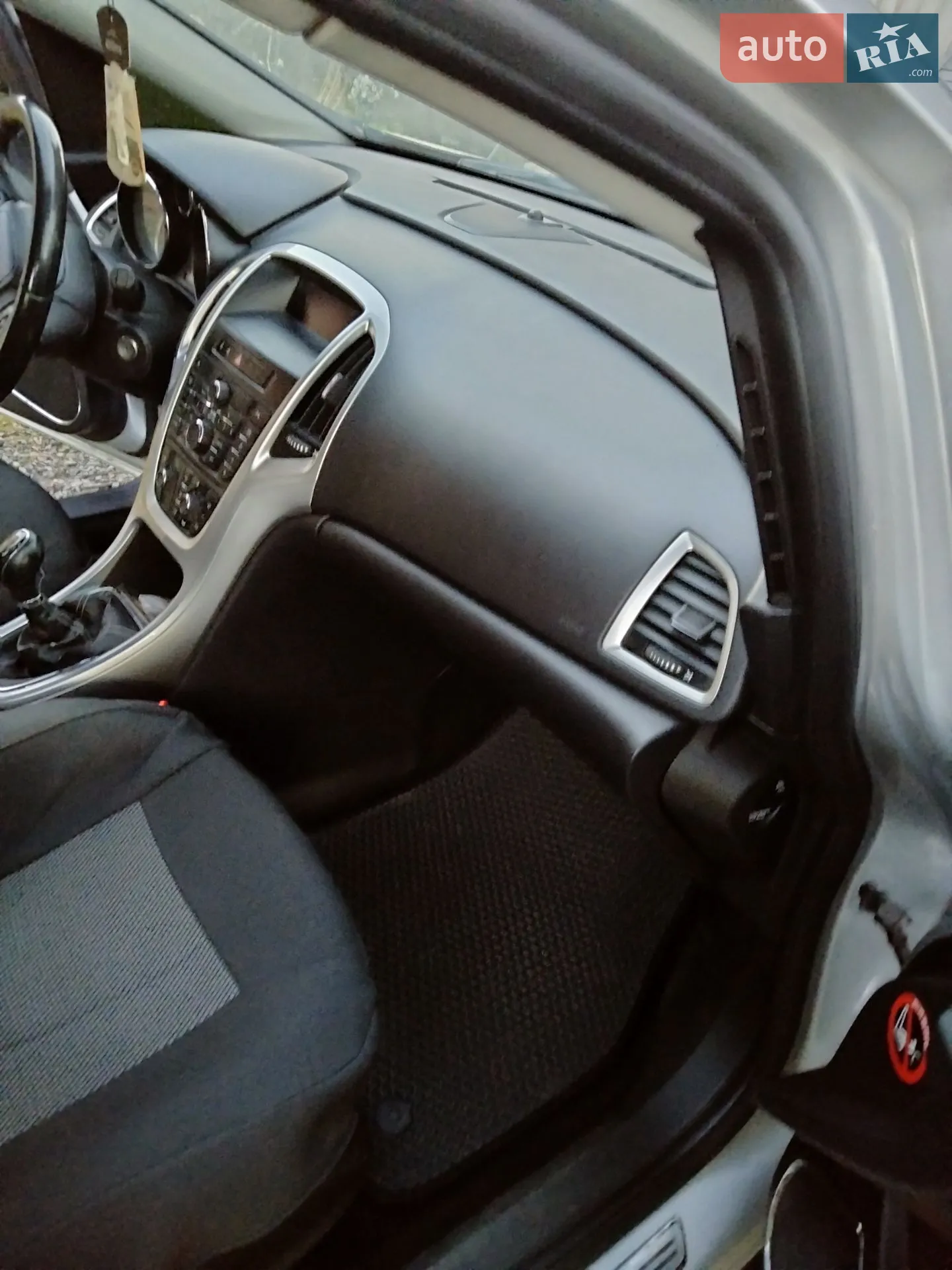 2010 Opel Astra - мініатюра 4