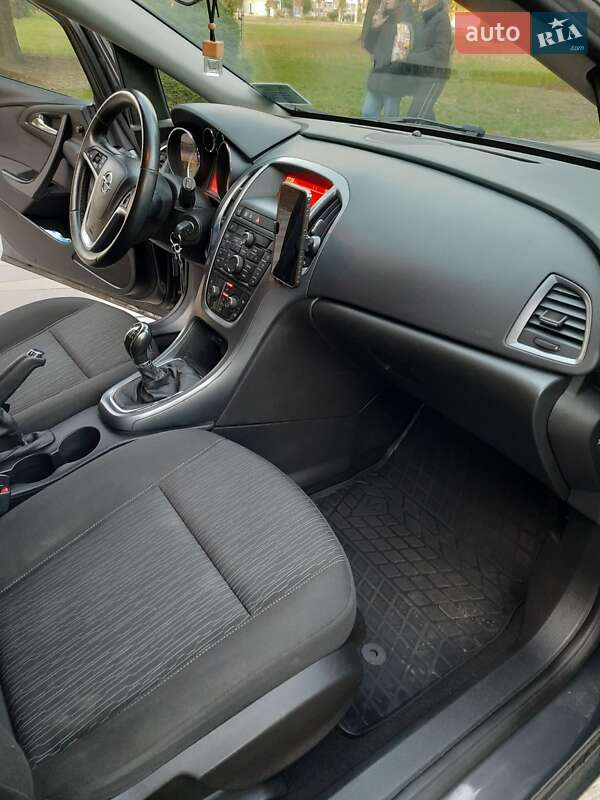Хетчбек Opel Astra 2014 в Житомирі фото 14 Хетчбек Opel Astra 2014 в Житомирі