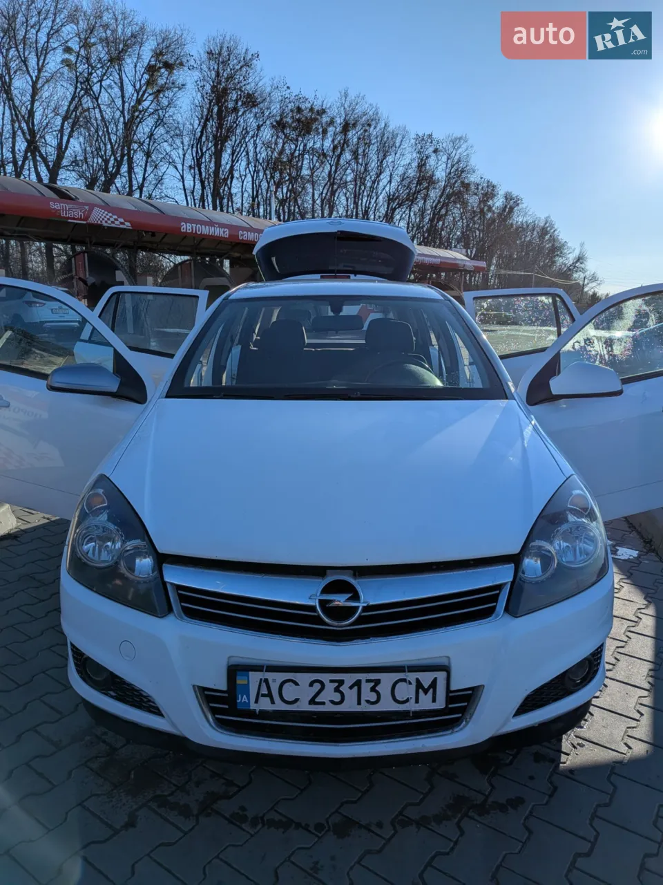 2011 Opel Astra - мініатюра 18