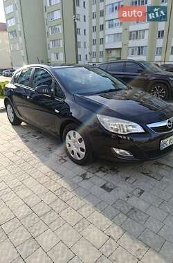 Хетчбек Opel Astra 2010 в Шептицькому