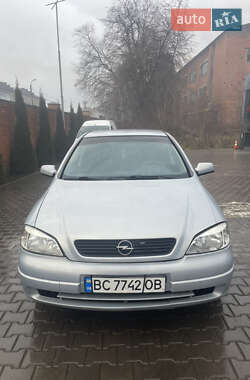 Седан Opel Astra 2004 в Коломые
