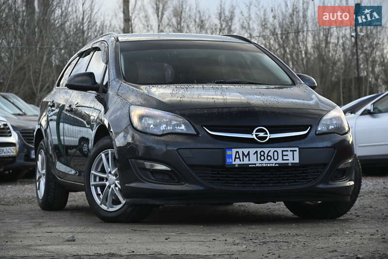 Универсал Opel Astra 2014 в Бердичеве фото 2 Универсал Opel Astra 2014 в Бердичеве