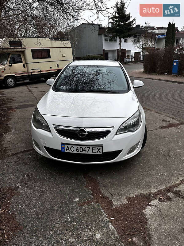 Opel Astra 2010