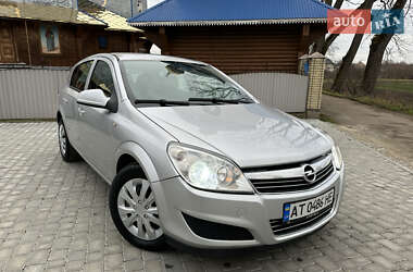 Хэтчбек Opel Astra 2009 в Коломые