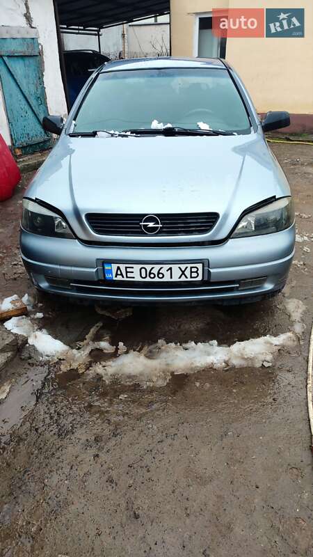 Opel Astra 2006 Opel Astra 2006