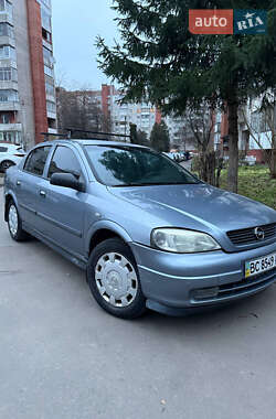 Седан Opel Astra 2008 в Львове