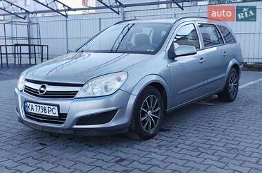 Универсал Opel Astra 2007 в Новом Буге