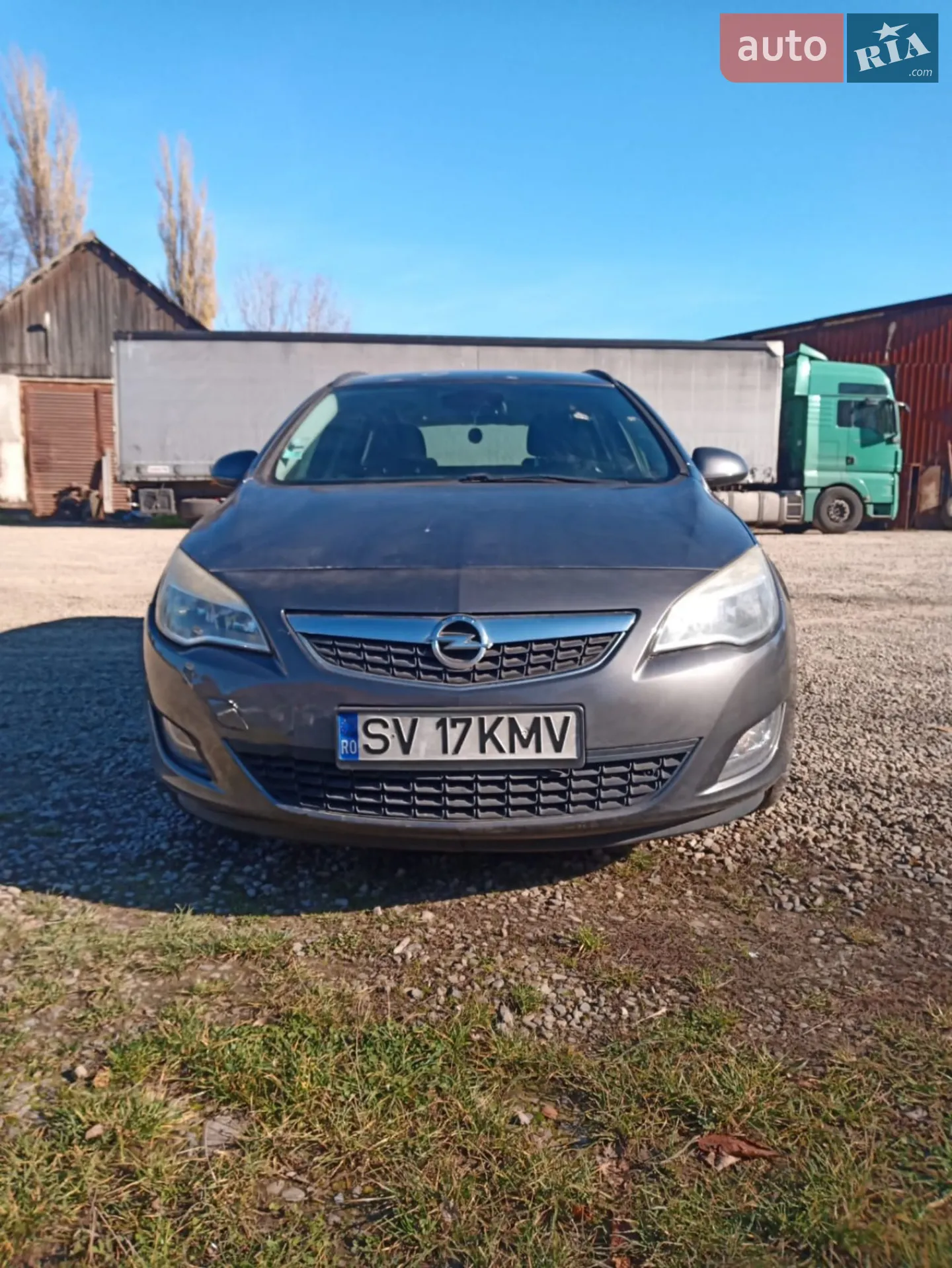 2011 Opel Astra - фото 1