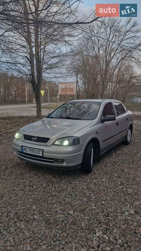 Opel Astra 2007
