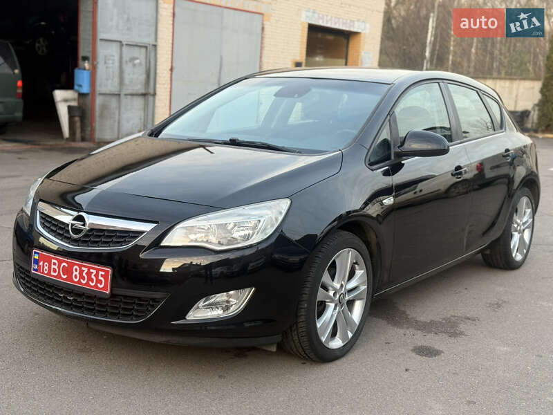 Opel Astra 2010