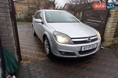Універсал Opel Astra 2004 в Луцьку