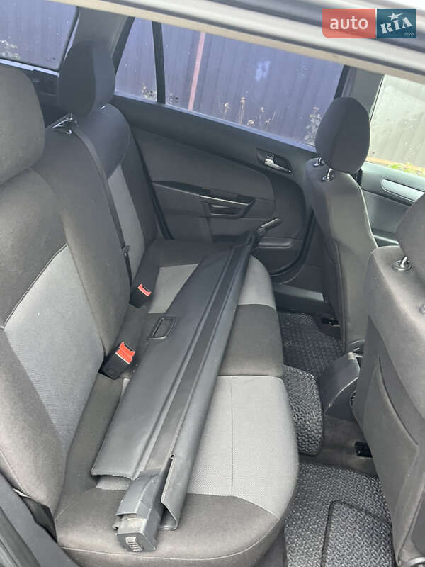 Универсал Opel Astra 2005 в Житомире фото 6 Универсал Opel Astra 2005 в Житомире
