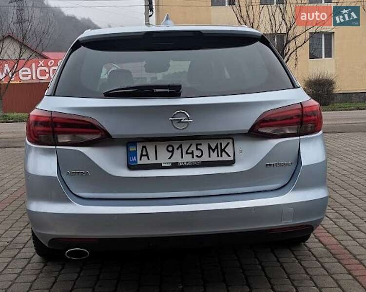 Универсал Opel Astra 2016 в Мукачево