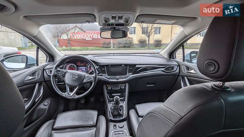 Универсал Opel Astra 2016 в Мукачево