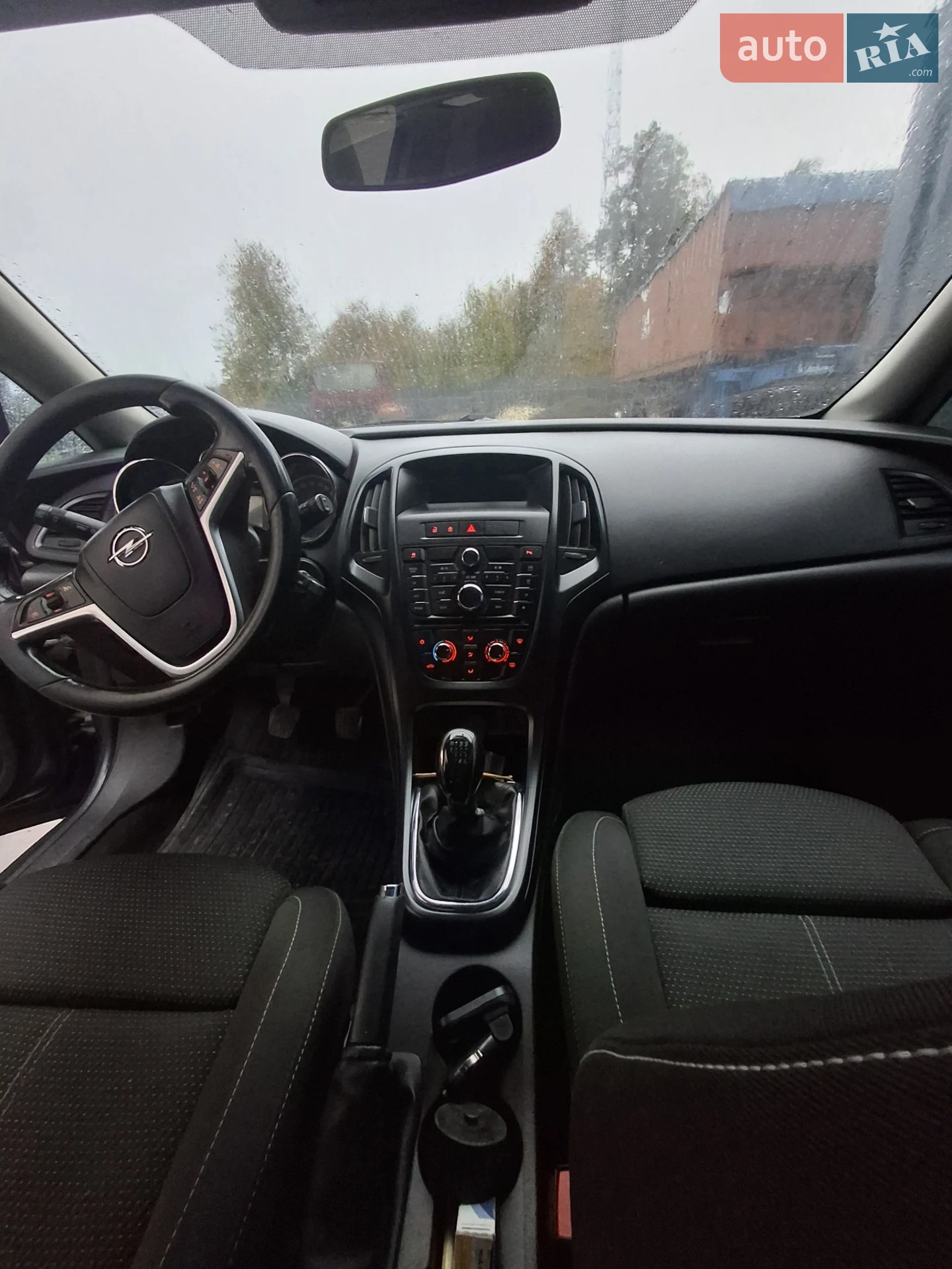 2011 Opel Astra - мініатюра 8