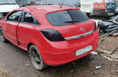 Купе Opel Astra 2006 в Киеве