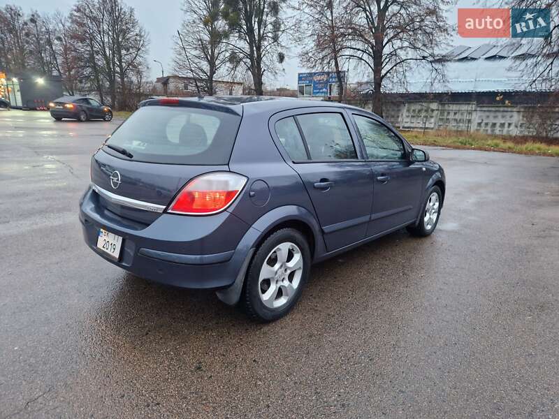 Opel Astra 2006