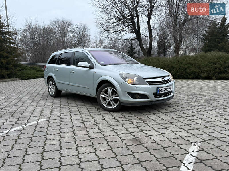 Opel Astra 2009
