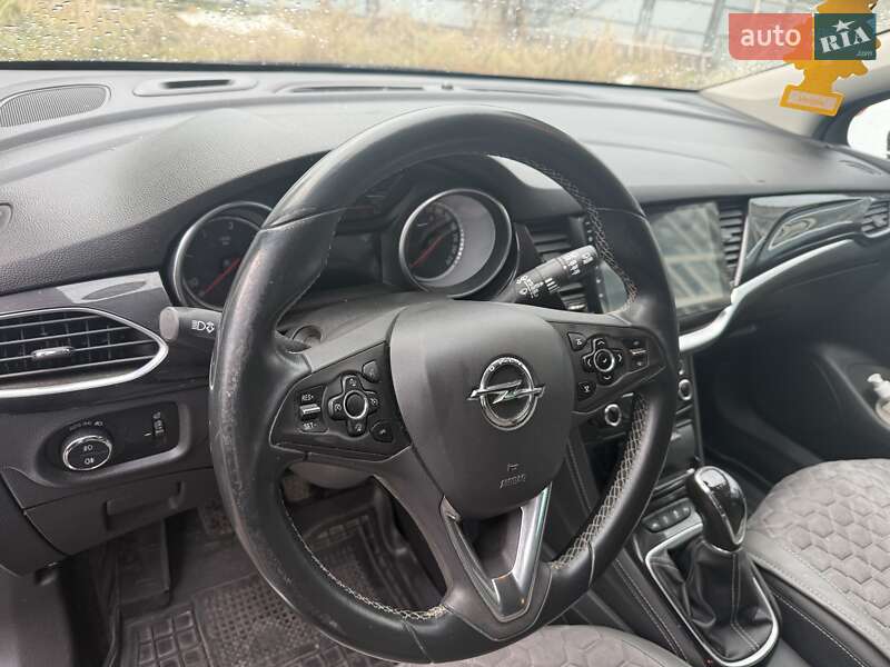 Універсал Opel Astra 2016 в Львові