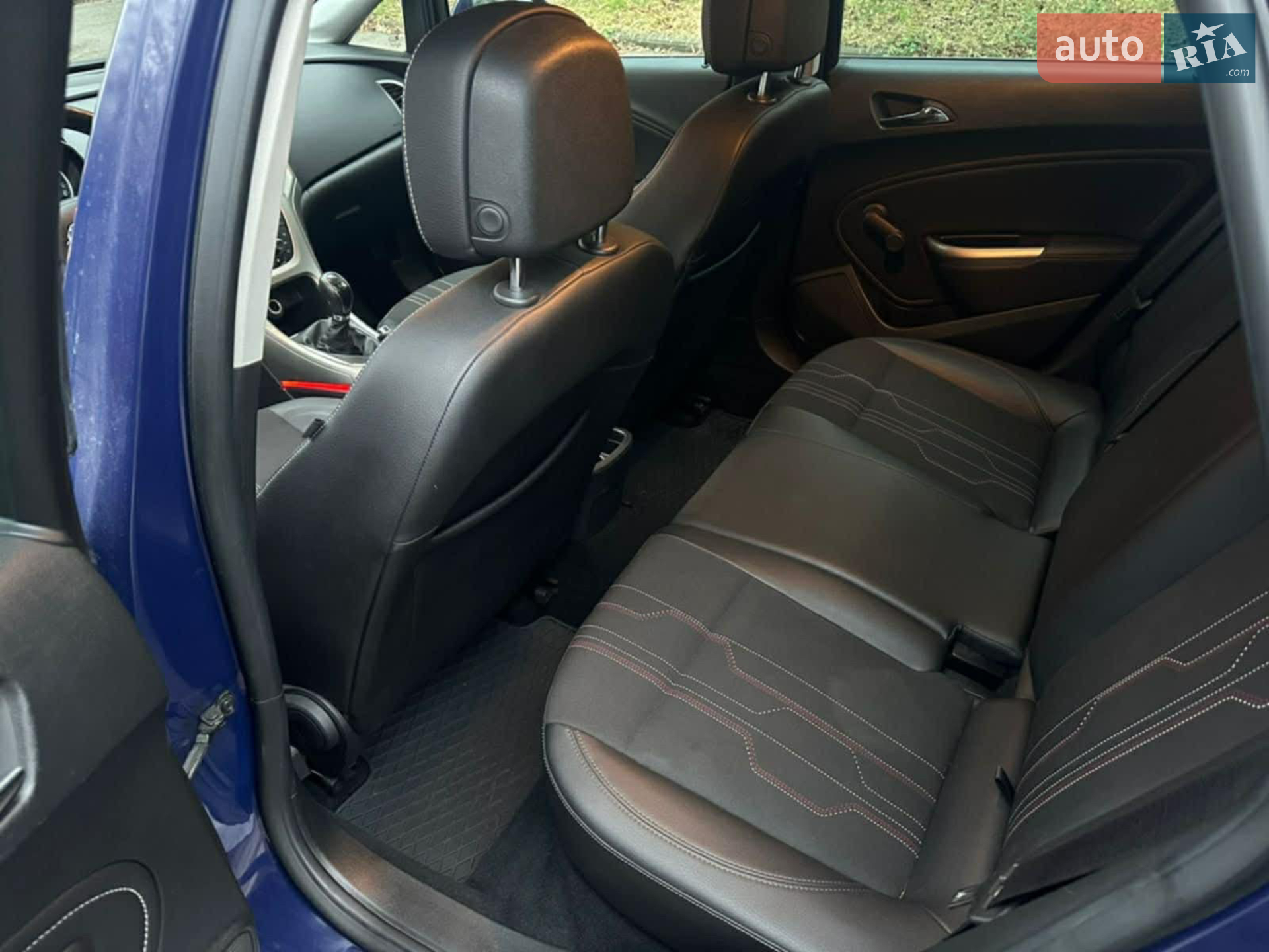 2012 Opel Astra - мініатюра 9