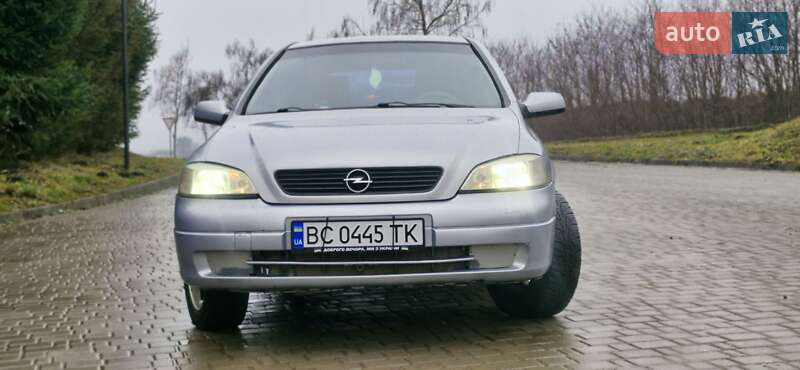 Хэтчбек Opel Astra 2000 в Львове